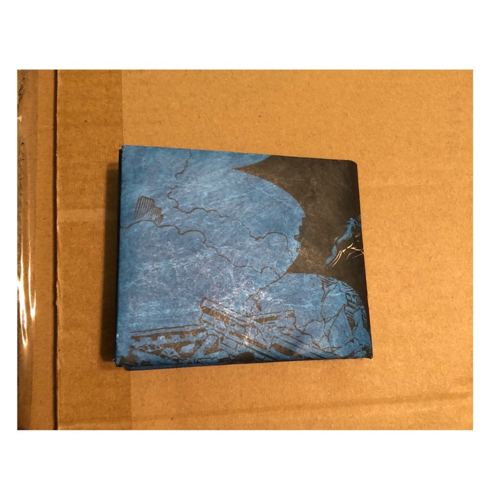 Batman Wallet - Picture 4 of 4